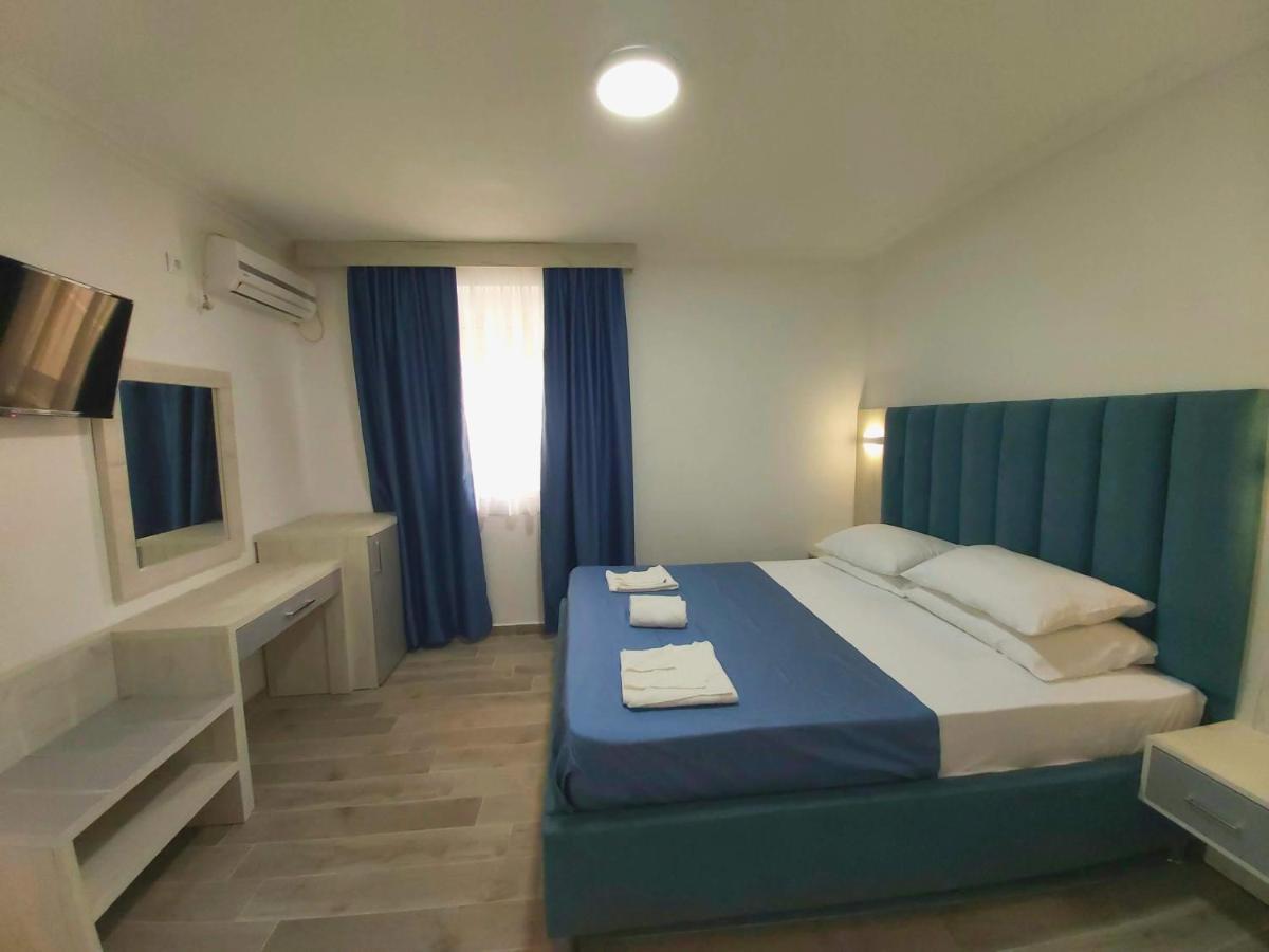 Sun Apartments Ulcinj Esterno foto